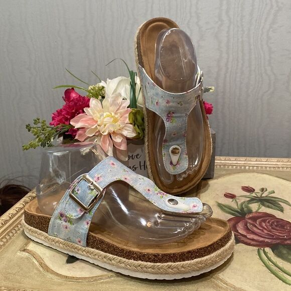 Olivia Miller T-Strap Floral Slide Sandals Sz 8 - Picture 16 of 16